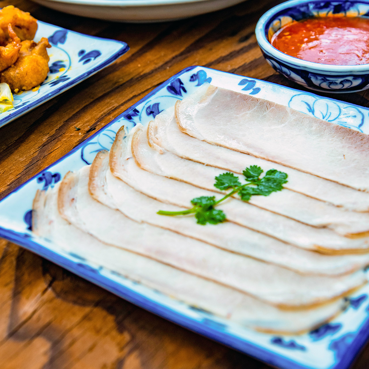 BANH TRANG CUON THIT: DA NANG - STYLE SLICED PORK ROLLED WITH RICE PAPER